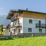 Apartmenthaus Maximilian * Neukirchen am Großvenediger
