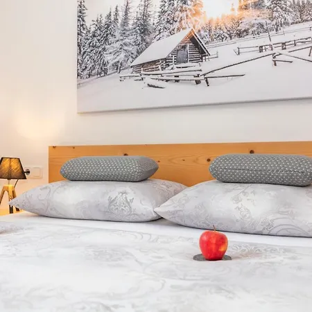 Apartmenthaus Maximilian Apartman *