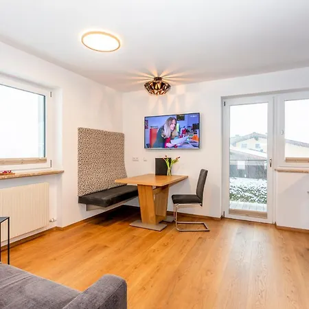 Apartament Apartmenthaus Maximilian *