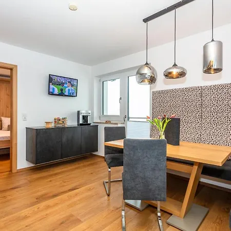 Apartmenthaus Maximilian Apartman *