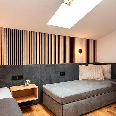 Apartmenthaus Maximilian Apartman Neukirchen am Großvenediger