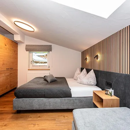 Apartmenthaus Maximilian * Neukirchen am Großvenediger