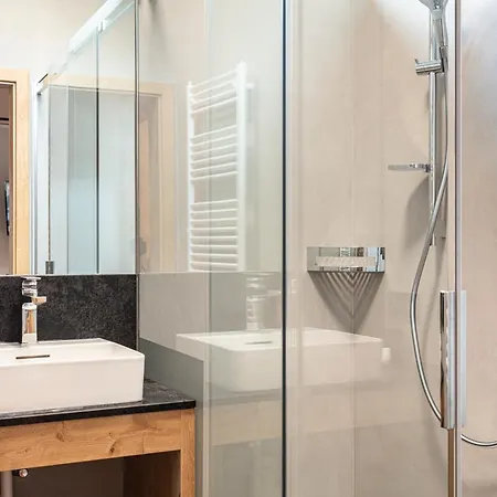 Apartmenthaus Maximilian Lägenhet